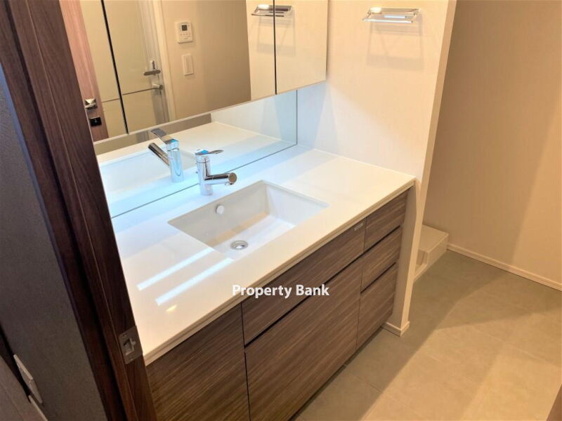 ザ・パークハウス市ヶ谷